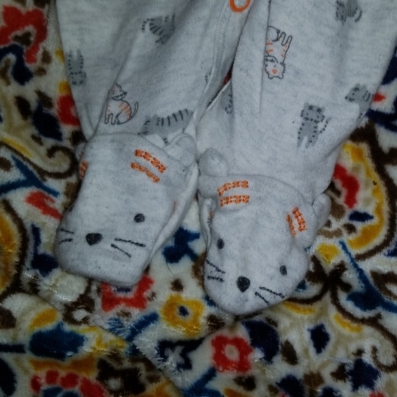 3 PJ's - Picture 3 of 6